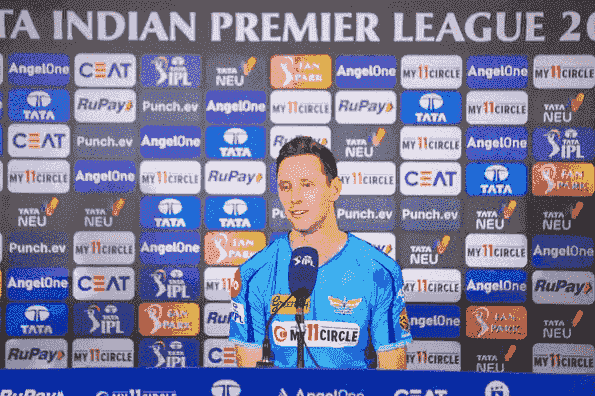 To keep taking wickets and bowling to a fresh batter made a huge difference for us: Henry