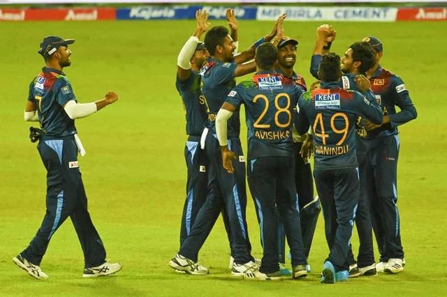 Niroshan and Dhananjaya added to depleted Sri Lankan squad
