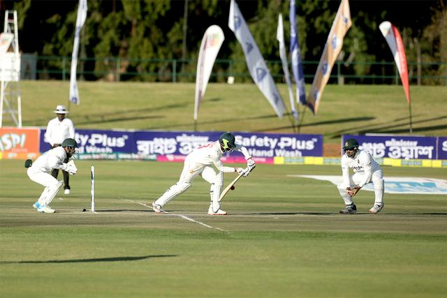 Zimbabwe one down after Bangladesh's 468