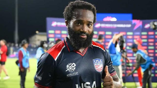 Aaron Jones dropped from national team for choosing club over country