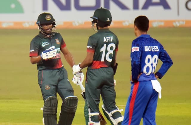 Afif, Mehidy sneak thrilling win after being 45/6