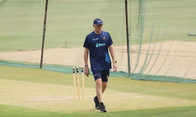Allan Donald to stay as Bangladesh bowling coach for India series