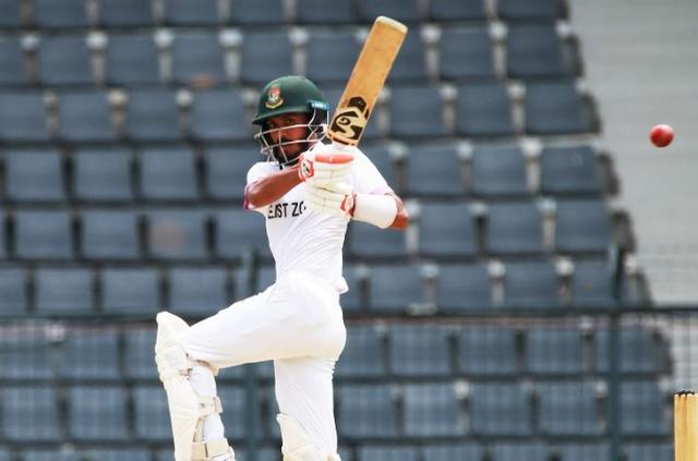 Amite Hasan scores century, Robiul and Sofor take fifer in BCL