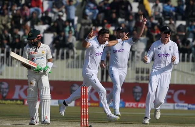 Thank God Anderson is not from Pakistan: Kamran Akmal takes a dig at Pakistan cricket team