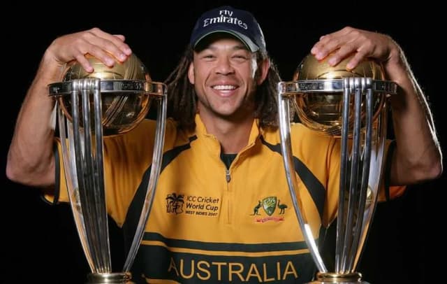 Australia legend Andrew Symonds dies in a car accident 