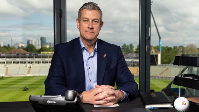 Ashley Giles quits as England director after Ashes failure