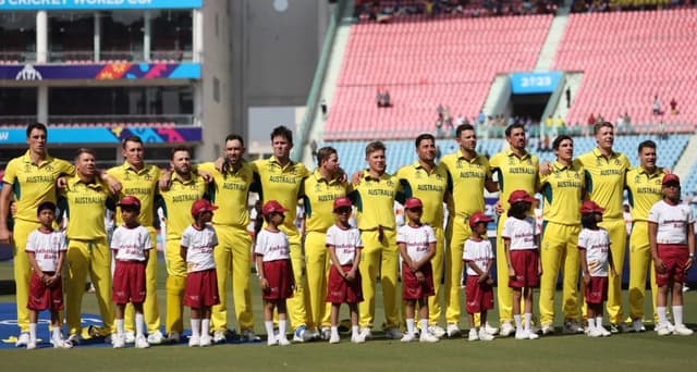Clarke warns Australia about World Cup following South Africa loss