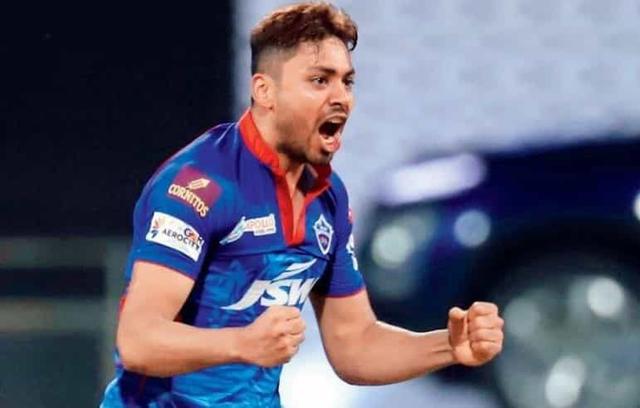Avesh, Iyer to join team India as net bowlers ahead of T20 World Cup