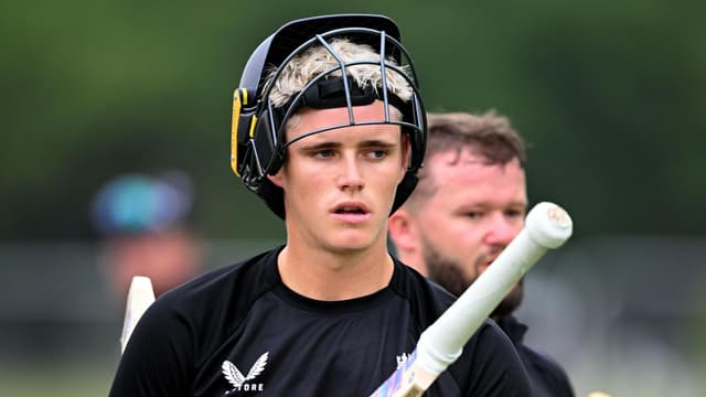 Jacob Bethell Earns Two-Year England Central Contract After Impressive Debut