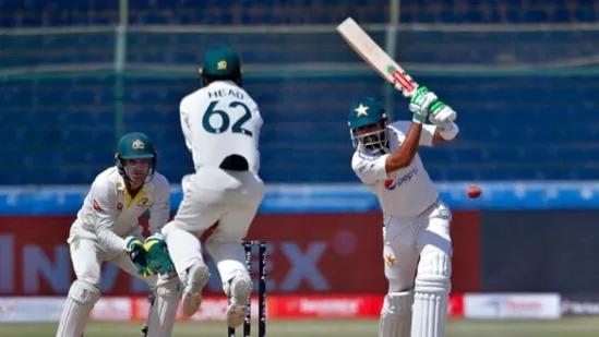 Babar hundred keeps Pakistan alive