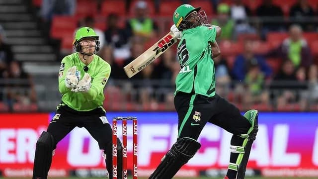 BBL 2022: Boult and Russell join the BBL draft platinum players