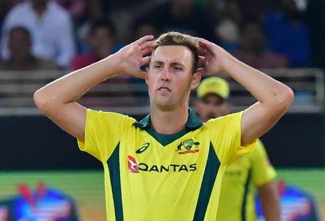 The Billy Stanlake Chapter : Domestic & International Career, Facts & Figure