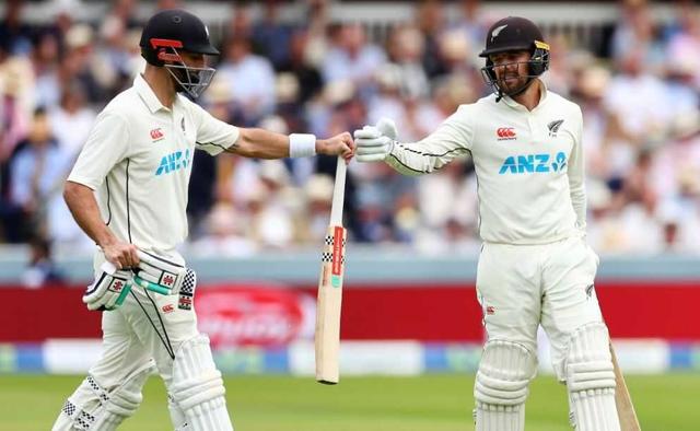 Mitchell, Blundell frustrate England again 