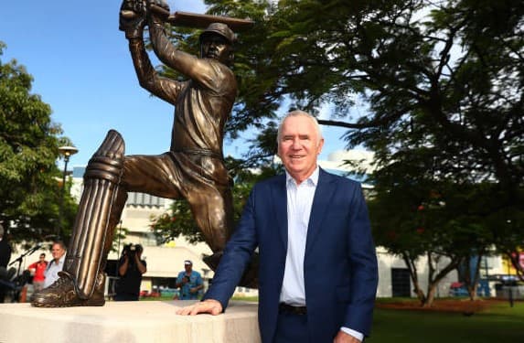Allan Border reveals Parkinson's diagnosis 