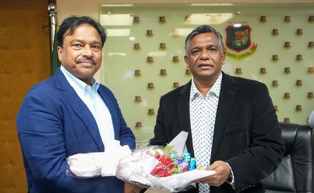 No resignation, says Faruque Ahmed amid Aminul Islam Bulbul rumors