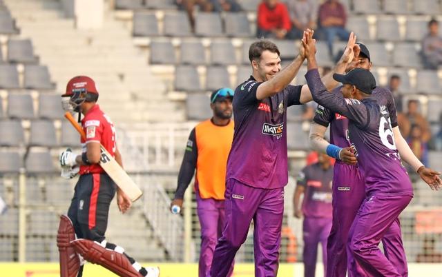 Curtis Campher's all-round show gives Chattogram another victory in BPL 2024
