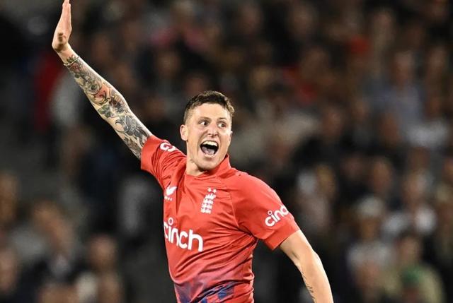 Brydon Carse replaces injured Reece Topley in England's World Cup squad