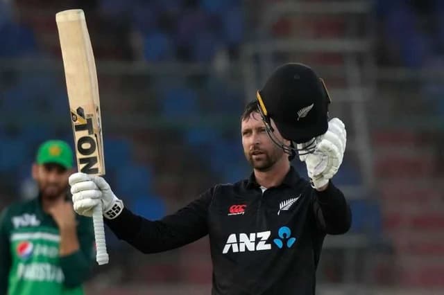 Devon Conway century helps New Zealand level series
