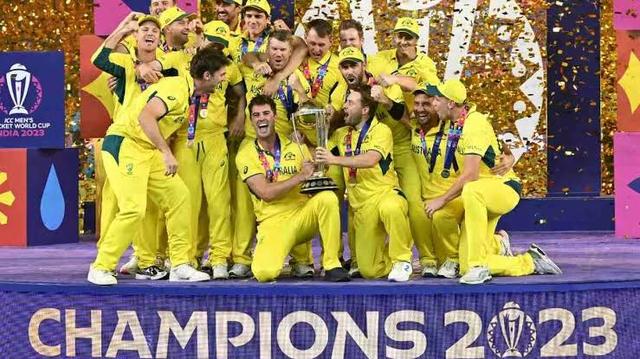 Fresh faces surge as Cricket Australia announces a 23-strong group of centrally contracted men's players