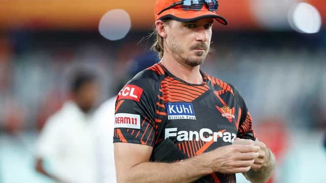 Steyn set to work with England Lions in South Africa tour