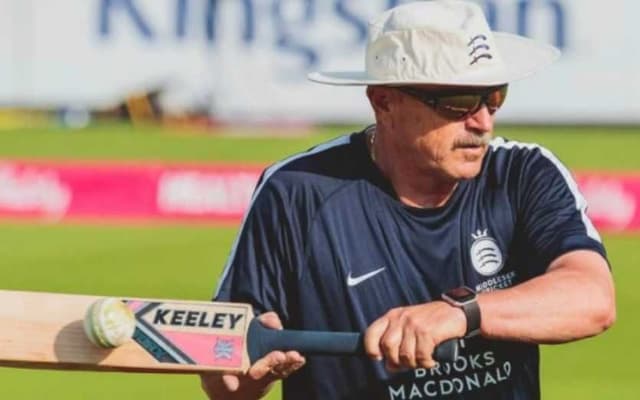 Zimbabwe Cricket appoints Dave Houghton as their head coach