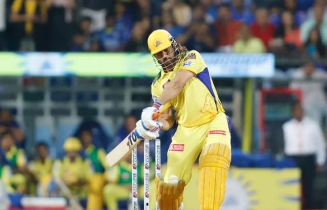 I don't think he's done: Kaif on Dhoni's chance to play next year's IPL