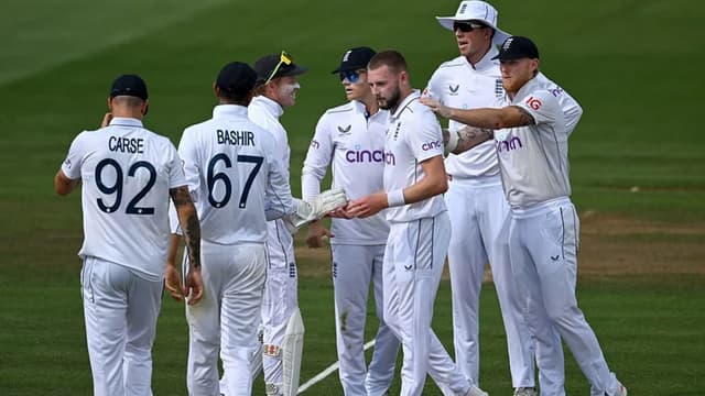 Chris Woakes Returns as England Announce Playing XI against India