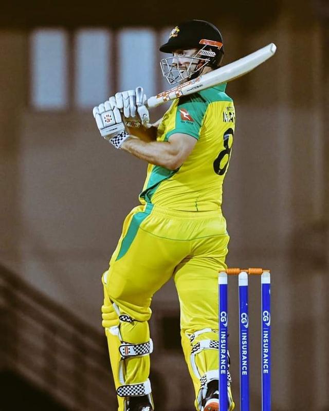 Marsh's blistering 92* before Tanveer's four far on debut help Australia to thump South Africa 