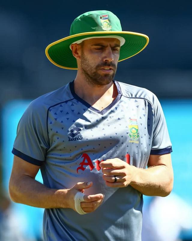 Anrich Nortje ruled out of the Pakistan T20I's due to fractured toe