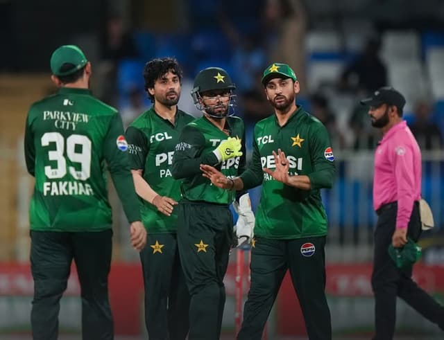 Fakhar - Abrar star to power Pakistan to the final of tri-series