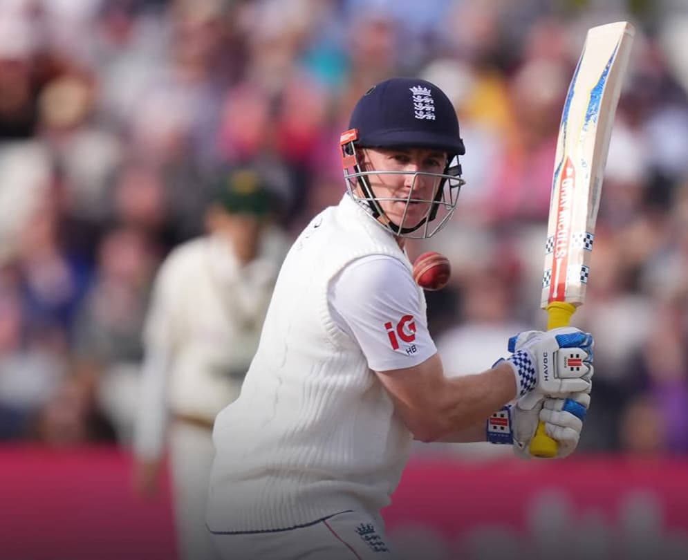 England dominate opening day as Pakistan collapse for 133 in third Test