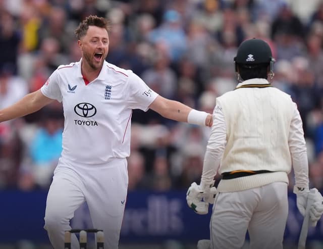 England Tighten Grip as Pakistan Collapse Again on Day Two
