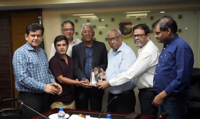 Gamini de Silva bids farewell after 16 years with BCB