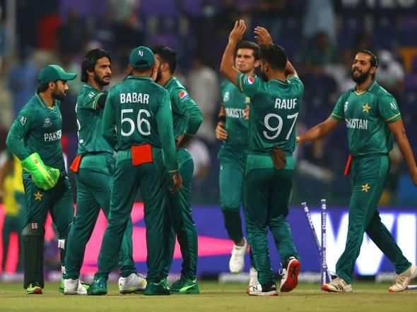 Fabulous Pakistan cruise towards Semi as unbeaten