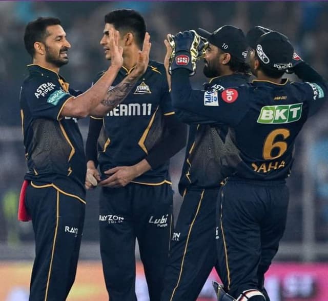 GT bowlers hold nerve to reward Gill a maiden win to kick off his captaincy career