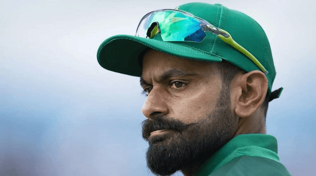 Mohammad Hafeez reveals shocking incident as he opposed match fixer Amir's comeback