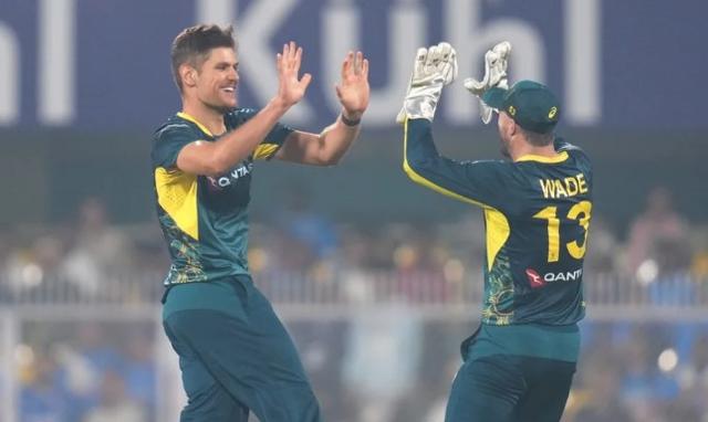 Aaron Hardie makes unwanted record in third T20I against India