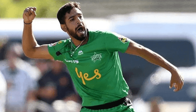 Haris Rauf takes a blinder catch in the Big Bash League