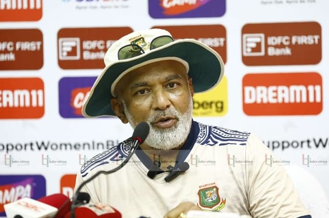 Hathurusingha dismisses security worries, motivates Bangladesh to focus on cricket in India