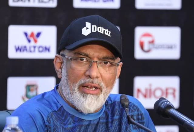 BCB terminates Chandika Hathurusingha’s contract