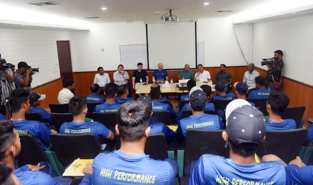 David Hemp wants overall development of Bangladesh cricket 