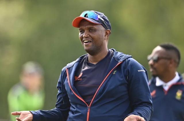Hilton Moreeng appointed as head coach of both USA senior and U-19 women's teams