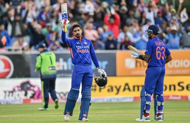 Heartbreak for Ireland as India win a last ball thriller