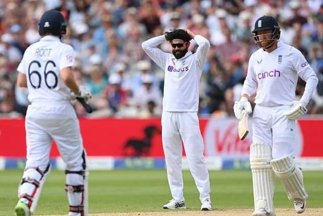 Root, Bairstow lead England's pursuit of 378