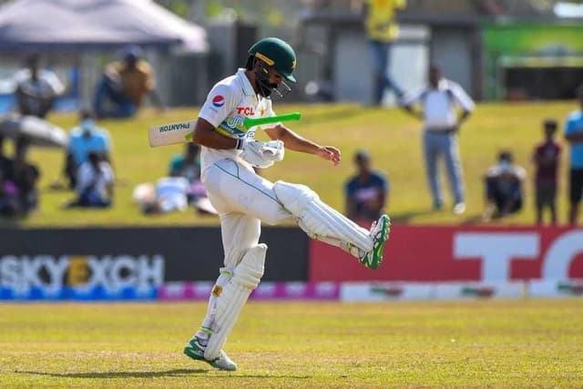 Salman scores fifty but Sri Lanka in the driving seat