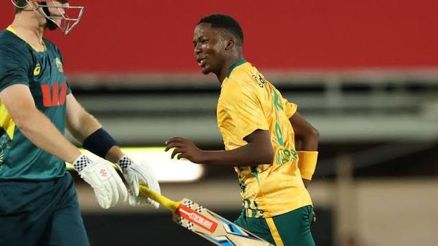 South Africa add teenage pace sensation Kwena Maphaka to ODI squad