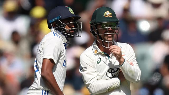 [WATCH] Travis Head and Mohammed Siraj Resolve On-Field Feud After Pink-Ball Test