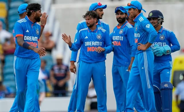Test cricket aside, India has been very ordinary in the other two formats: Venkatesh Prasad