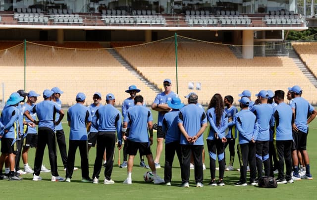 Morne Morkel focuses on player comfort and enhancing India's bowling unit