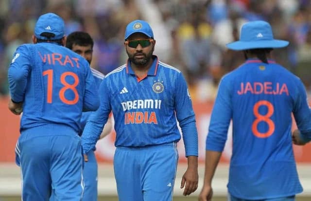 Rahul Dravid explains how Australia managed to keep Indian batters in check in Rajkot ODI